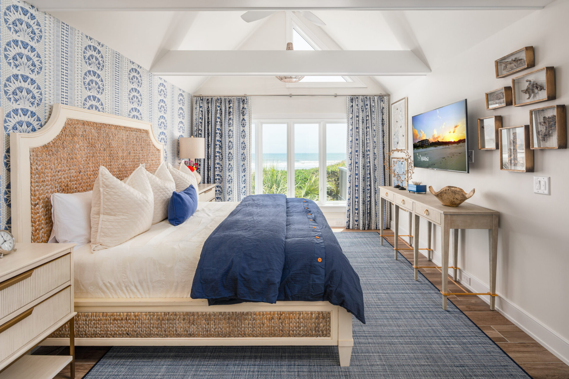 Kiawah Island Rentals - The Ocean Blue at Seascape bed